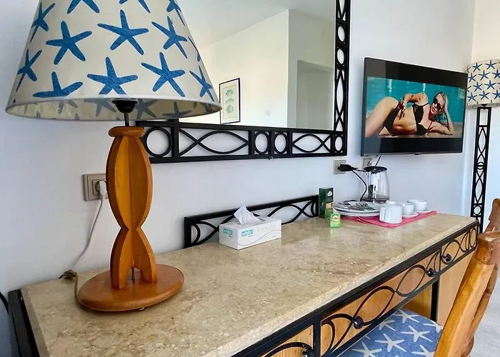 Azure Retreat - Private Luxury Sea View *